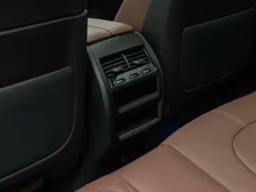 BMW X5 xD45e M Sport Individual