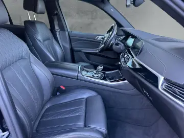 BMW X5 xDRIVE 40d M SPORT