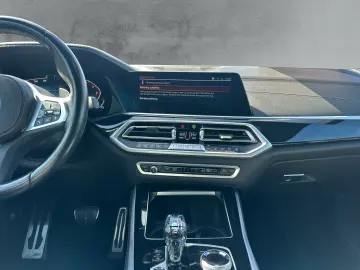 BMW X5 xDRIVE 40d M SPORT