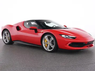 FERRARI 296 GTB Carbon Lenkrad Racingsitze Premium Hifi