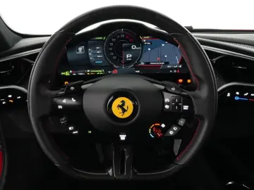FERRARI 296 GTB Carbon Lenkrad Racingsitze Premium Hifi