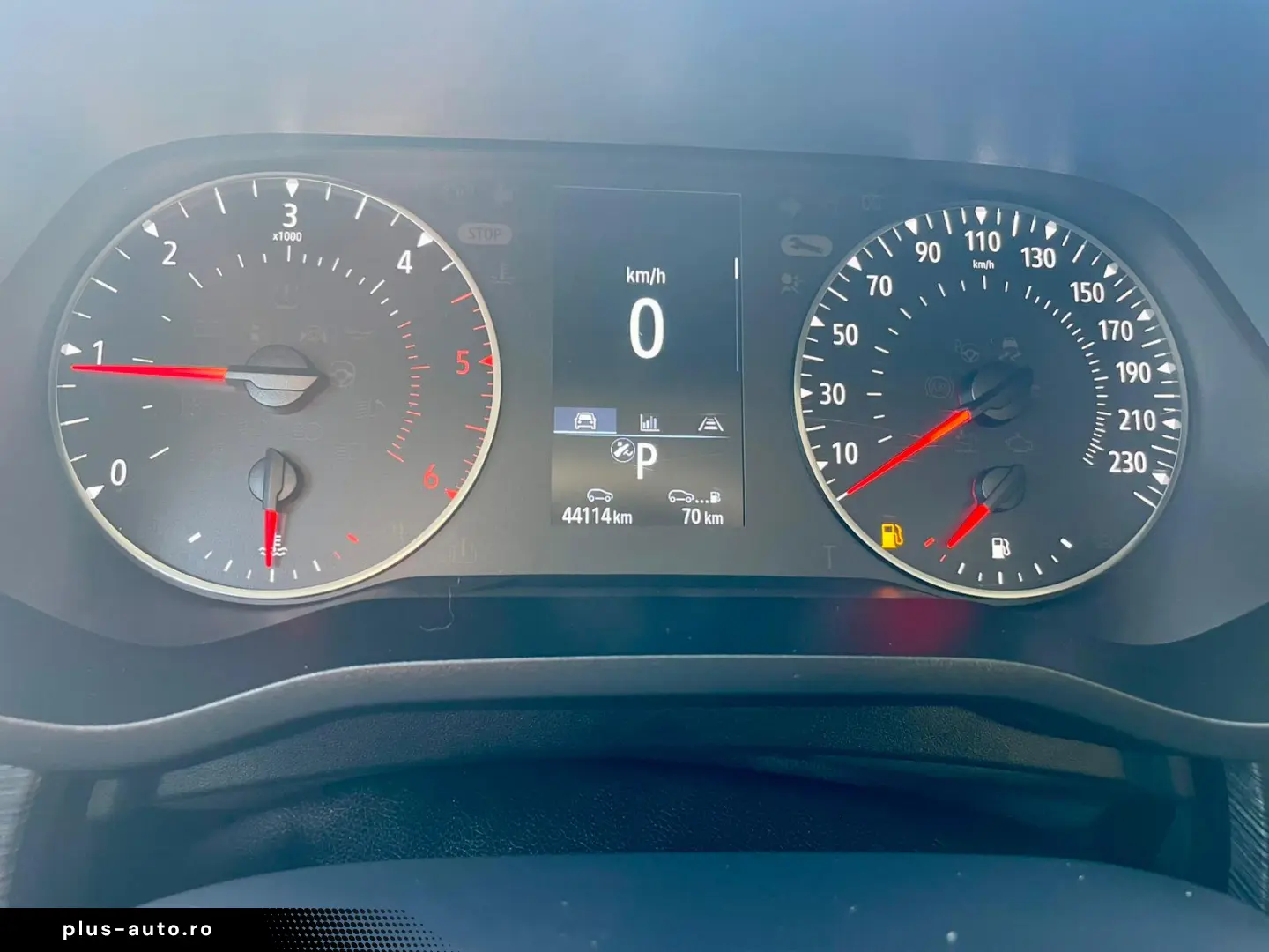 Renault Trafic 2.0 Blue dCi 150 EDC S&S L2 8 1 Zen