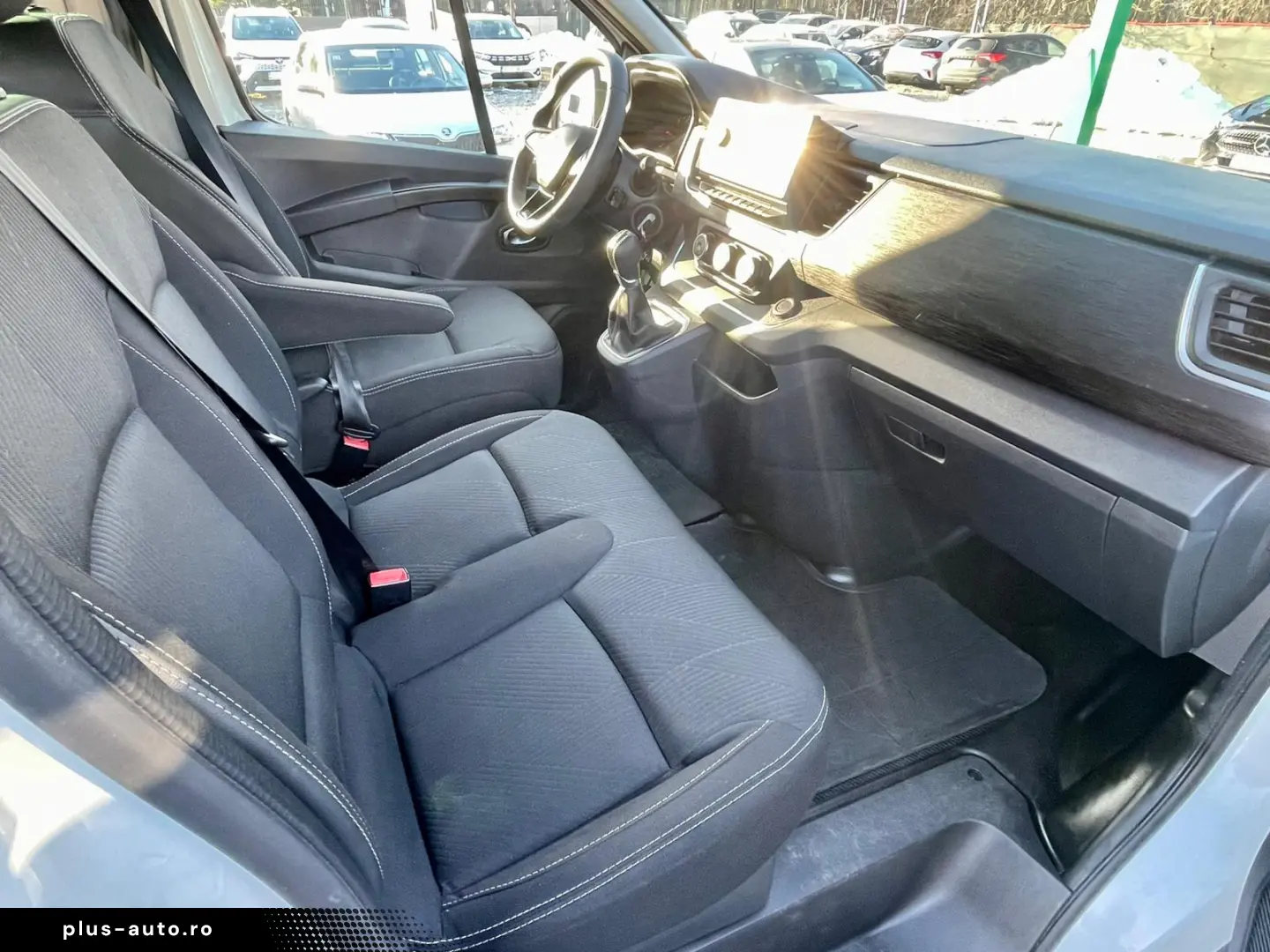 Renault Trafic 2.0 Blue dCi 150 EDC S&S L2 8 1 Zen