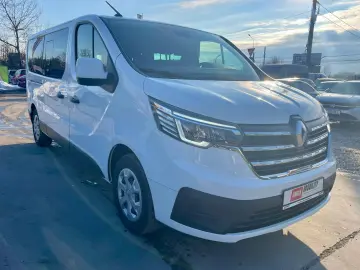 Renault Trafic 2.0 Blue dCi 150 EDC S&S L2 8 1 Zen