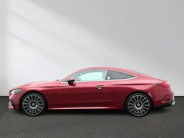 MERCEDES-BENZ CLE 300 4M AMG Panorama Burmester  360