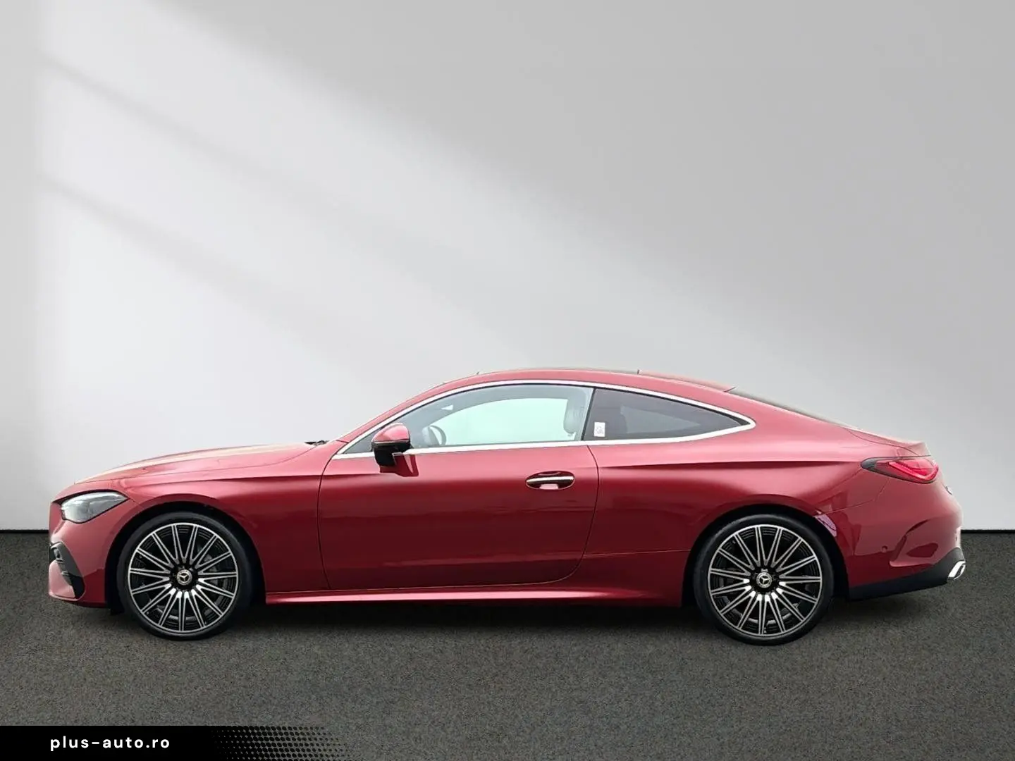 MERCEDES-BENZ CLE 300 4M AMG Panorama Burmester  360