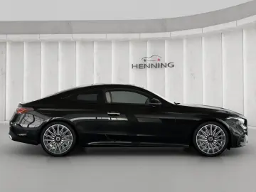 MERCEDES-BENZ CLE 300 AMG Premium  Night Pano Burm HUD