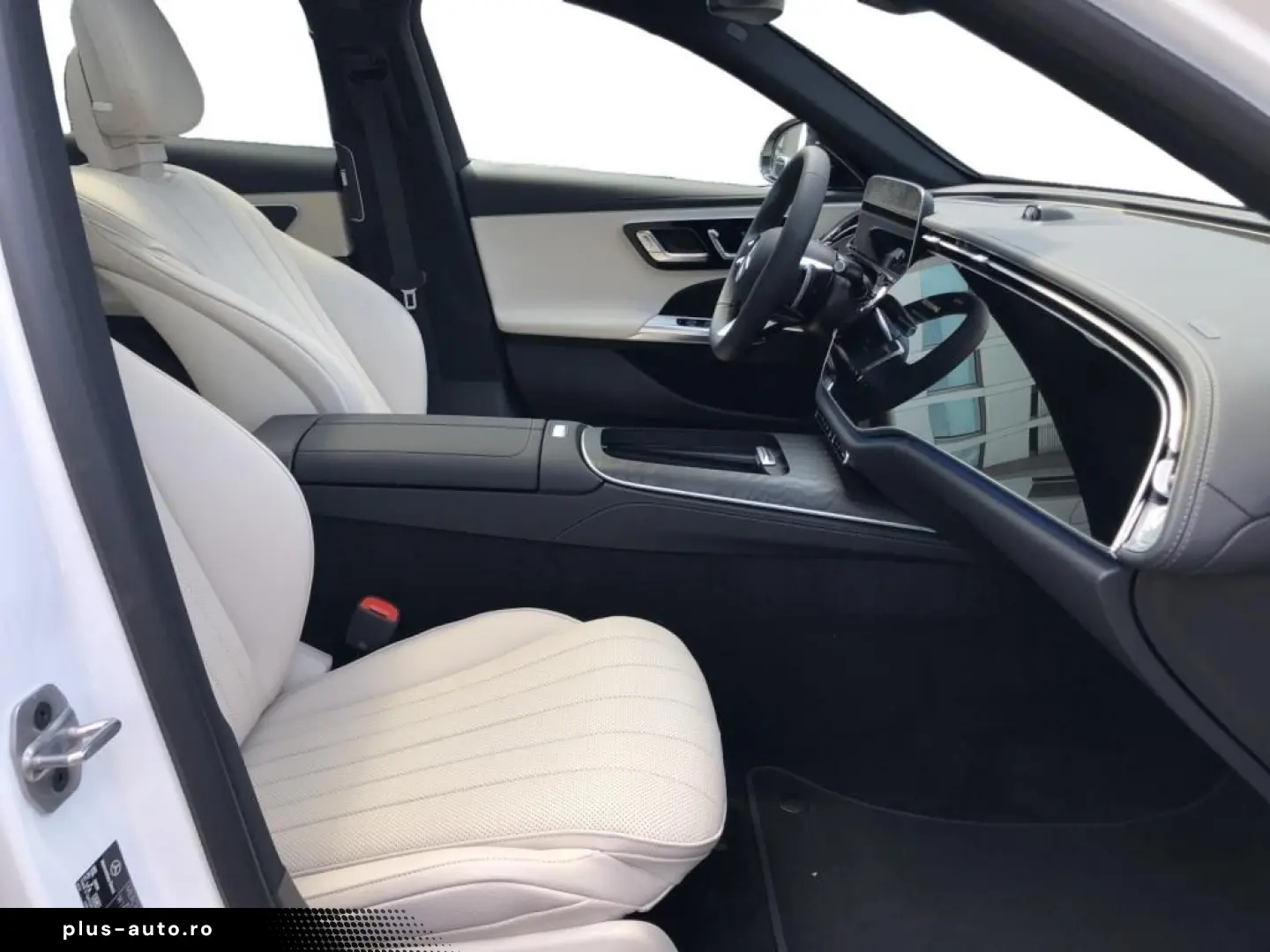 MERCEDES-BENZ E 450 d 4MATIC AMG MBUX Superscreen Burm Night