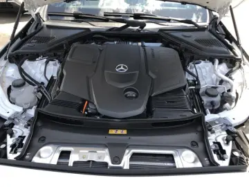 MERCEDES-BENZ E 450 d 4MATIC AMG MBUX Superscreen Burm Night