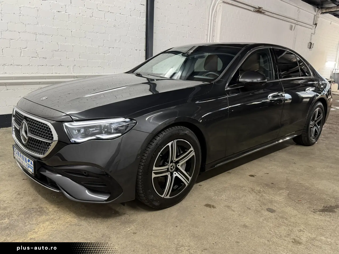 MERCEDES-BENZ E 220 d 4M 9G AMG Pre.  DISTRC  DIGIL