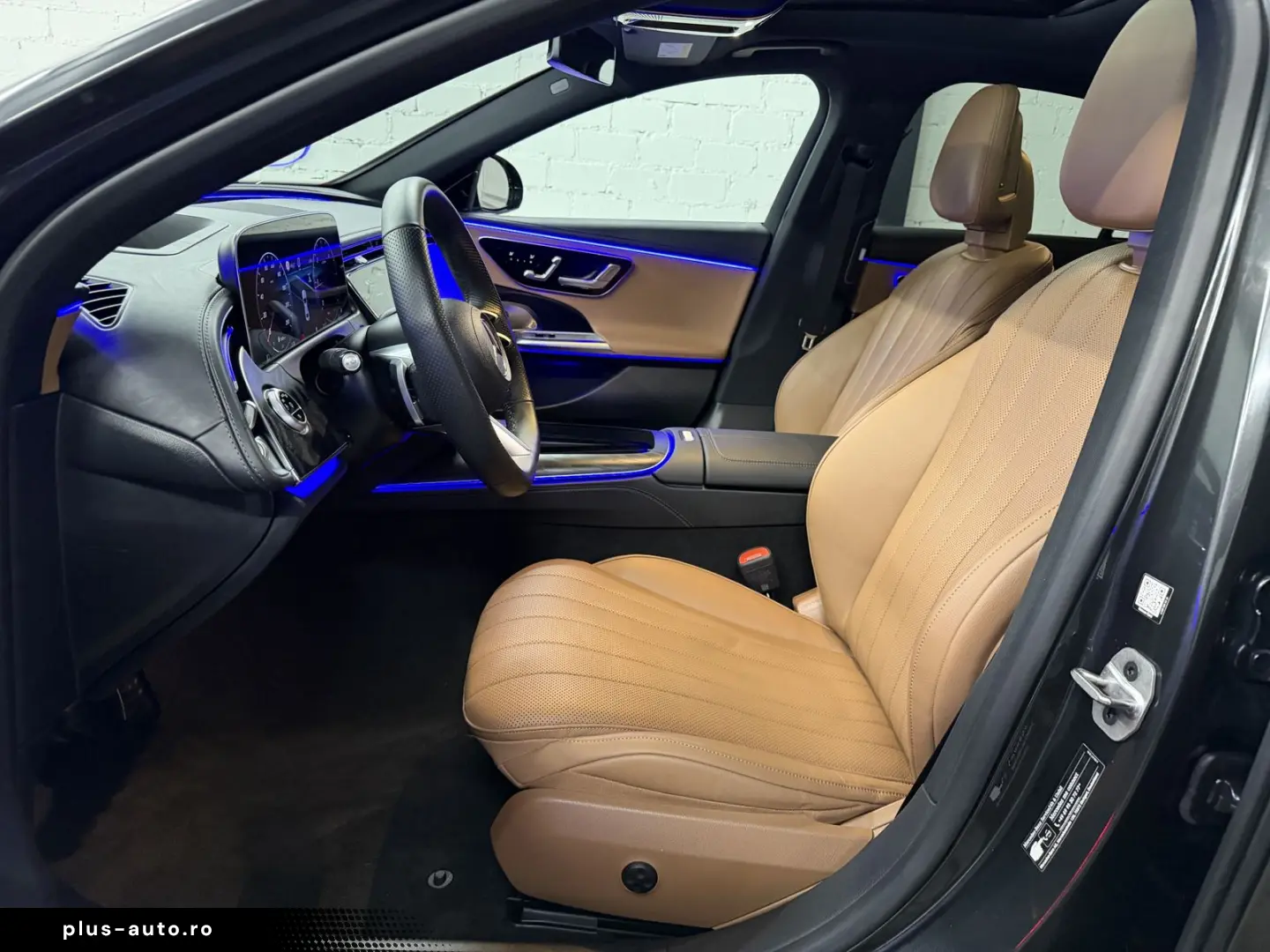 MERCEDES-BENZ E 220 d 4M 9G AMG Pre.  DISTRC  DIGIL