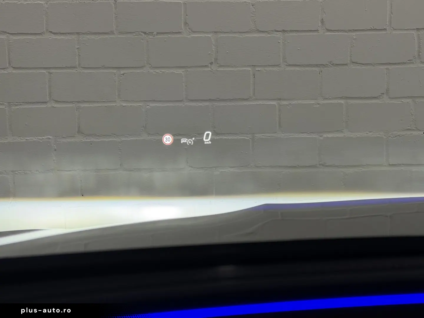 MERCEDES-BENZ E 220 d 4M 9G AMG Pre.  DISTRC  DIGIL