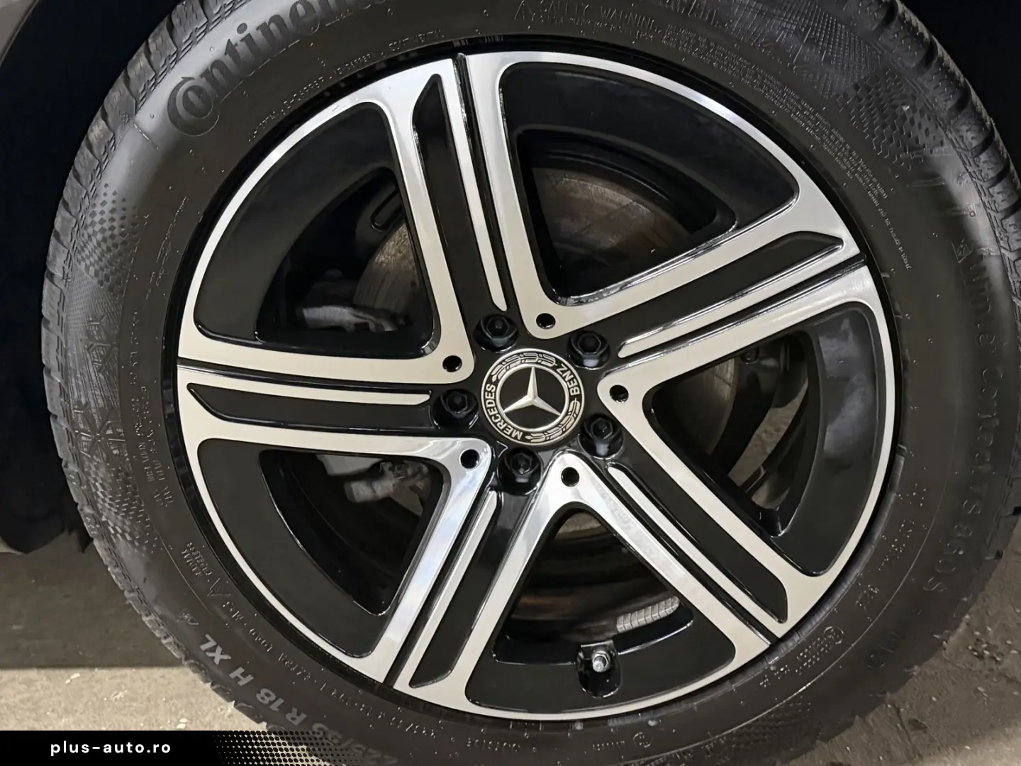 MERCEDES-BENZ E 220 d 4M 9G AMG Pre.  DISTRC  DIGIL