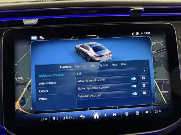 MERCEDES-BENZ E 220 d 4M 9G AMG Pre.  DISTRC  DIGIL