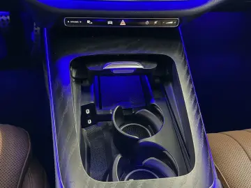 MERCEDES-BENZ E 220 d 4M 9G AMG Pre.  DISTRC  DIGIL