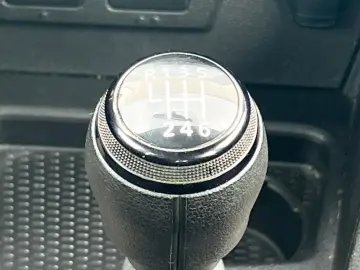 DACIA DUSTER 1.3 TCe 150CP Comfort VU 4WD