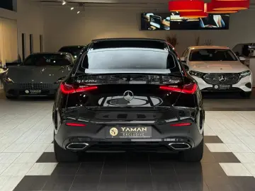 MERCEDES-BENZ GLC 220 d 4M Coupe Edition AMG Pano Head-Up