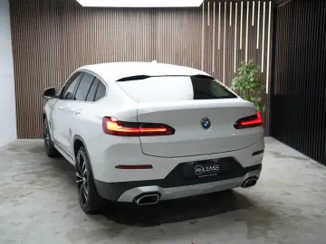 BMW X4 xDrive 20d   LED   Navi Prof   Winter   DAB