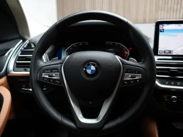 BMW X4 xDrive 20d   LED   Navi Prof   Winter   DAB