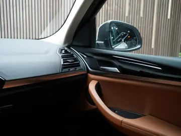 BMW X4 xDrive 20d   LED   Navi Prof   Winter   DAB