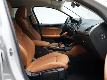 BMW X4 xDrive 20d   LED   Navi Prof   Winter   DAB