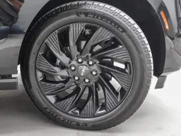 NEW Lincoln Navigator L 4x4 MY 2026