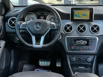 Mercedes-Benz Gla Gen-X156-2013-2019