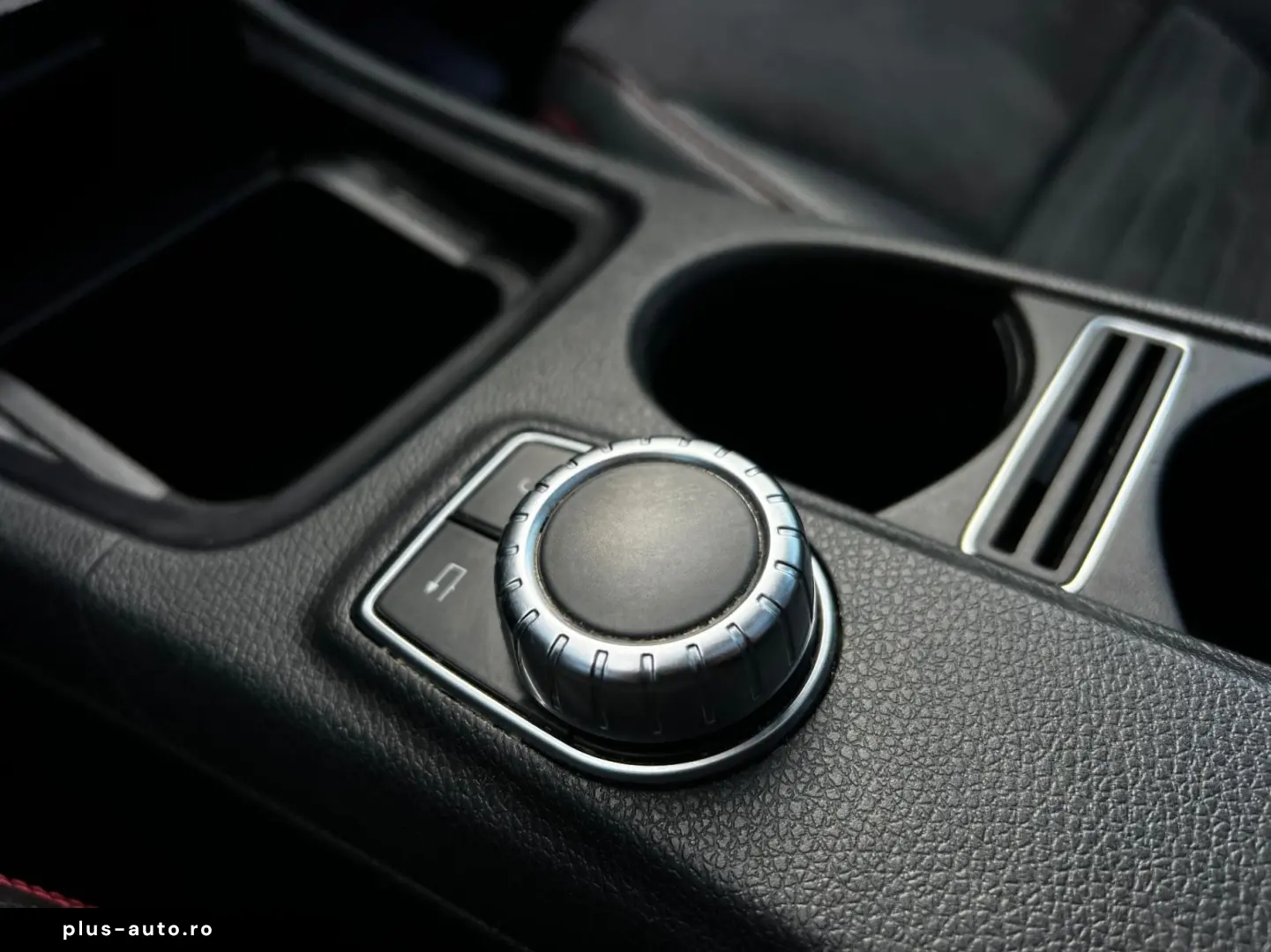 Mercedes-Benz Gla Gen-X156-2013-2019