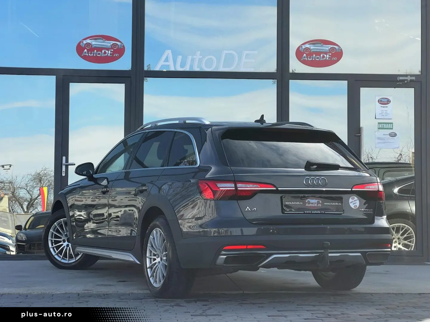 Audi A4-Allroad Gen-B9-2016