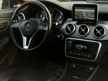 Mercedes-Benz Cla Gen-C117-2013-2018