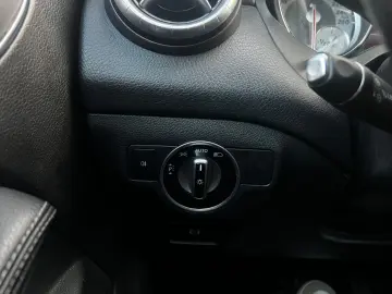 Mercedes-Benz Cla Gen-C117-2013-2018