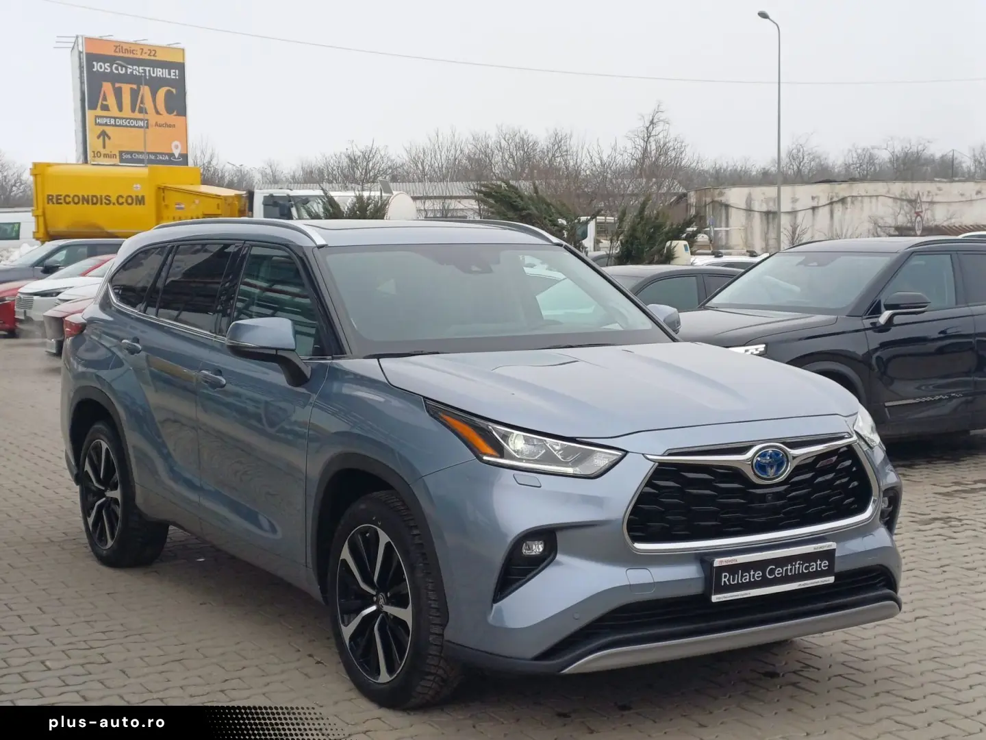 Toyota HIGHLANDER 7 locuri  2.5 Hybrid 248 CP Luxury 4x4