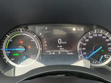 Toyota HIGHLANDER 7 locuri  2.5 Hybrid 248 CP Luxury 4x4