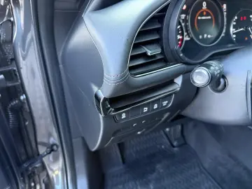 Mazda 3 Gen-Iv-2019