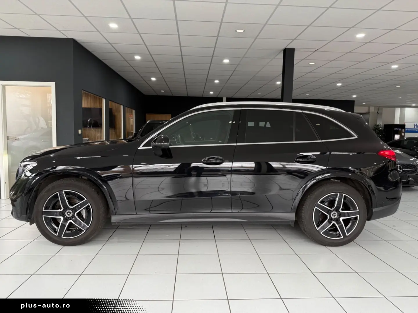 MERCEDES-BENZ GLC 200 4Matic AMG-LINE DISTRONIC 360 &hellip;