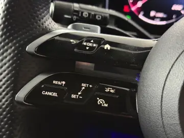 MERCEDES-BENZ GLC 200 4Matic AMG-LINE DISTRONIC 360 &hellip;