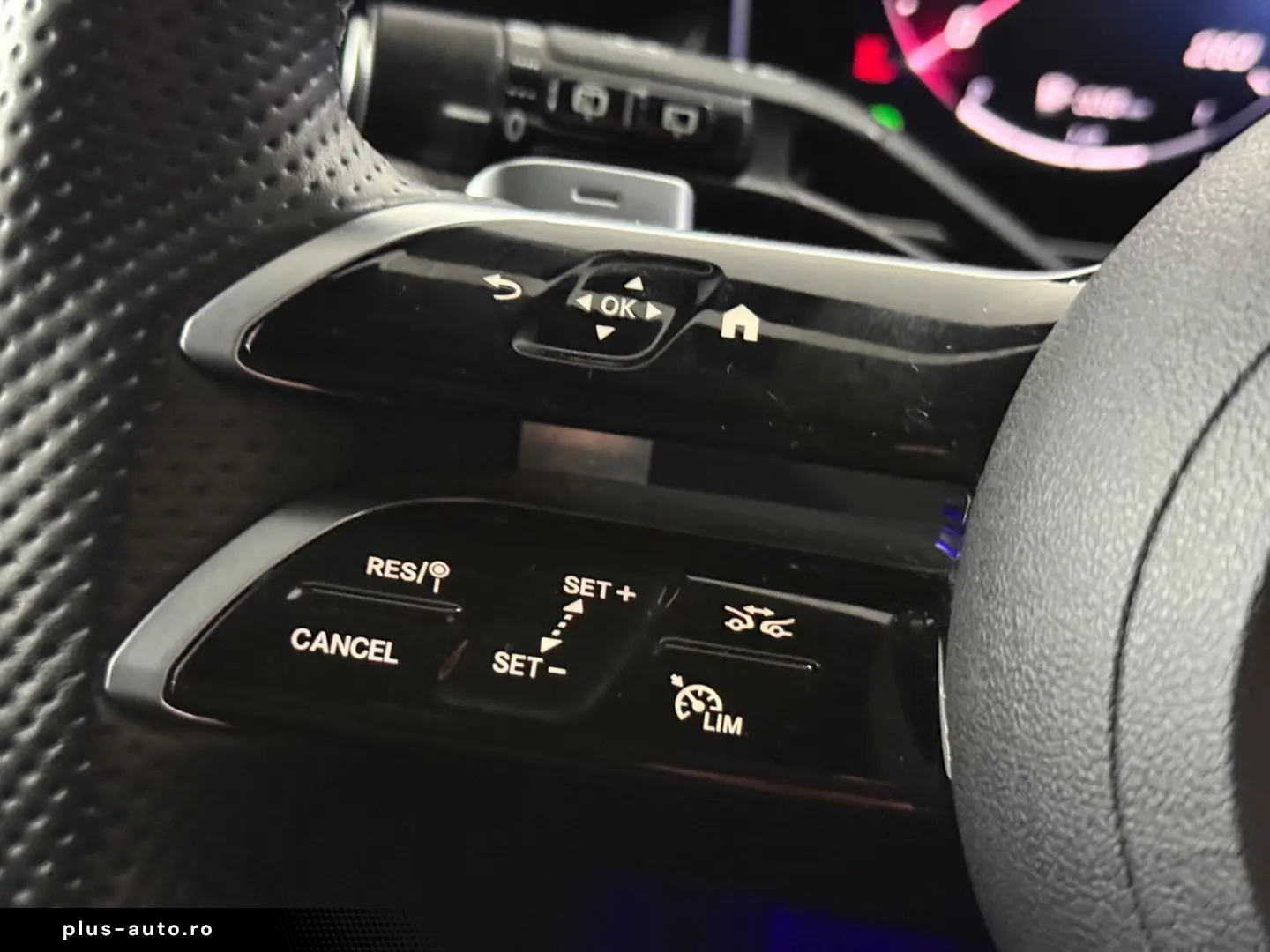 MERCEDES-BENZ GLC 200 4Matic AMG-LINE DISTRONIC 360 &hellip;