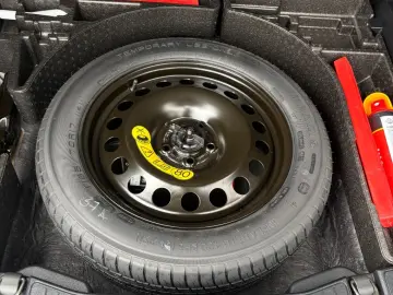 Ford Kuga 2.5 Duratec HEV 190HP ST-LINE CVT 4WD