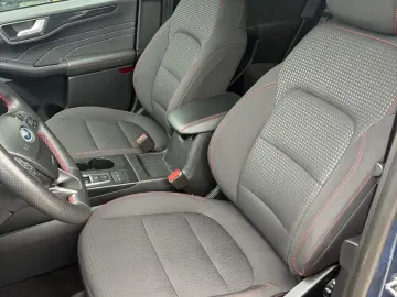 Ford Kuga 2.5 Duratec HEV 190HP ST-LINE CVT 4WD