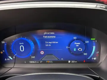 Ford Kuga 2.5 Duratec HEV 190HP ST-LINE CVT 4WD