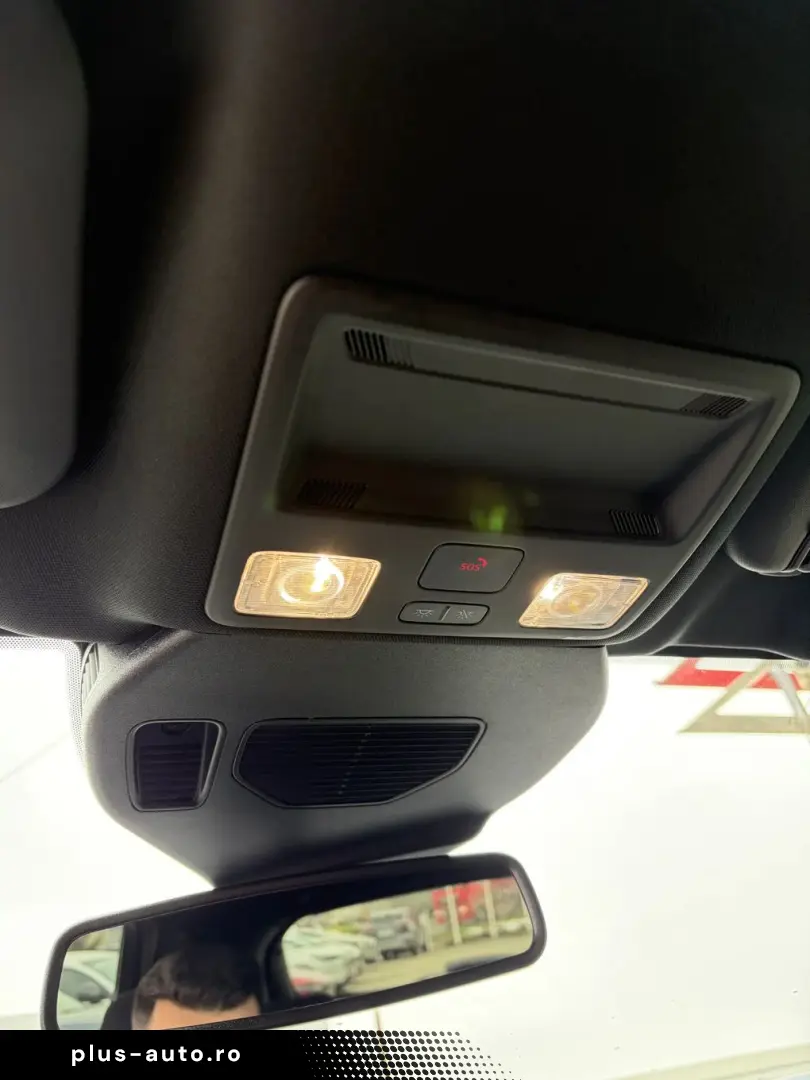 Ford Kuga 2.5 Duratec HEV 190HP ST-LINE CVT 4WD