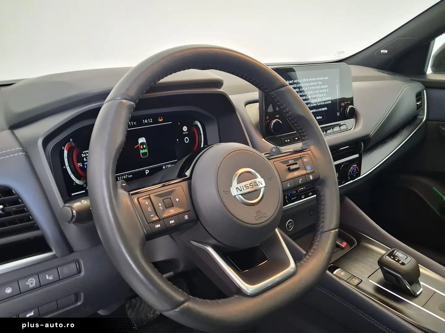 Nissan Qashqai 1.3 DIG-T automat unic proprietar de noua