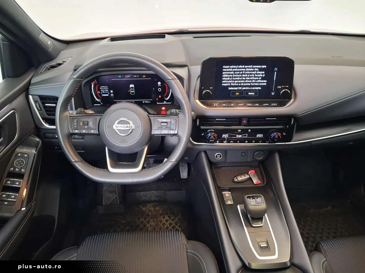 Nissan Qashqai 1.3 DIG-T automat unic proprietar de noua