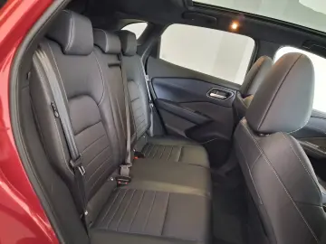 Nissan Qashqai 1.3 DIG-T automat unic proprietar de noua