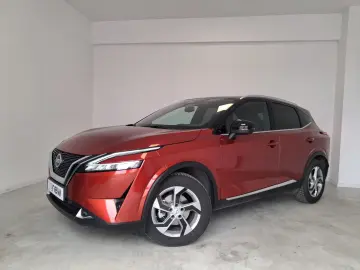 Nissan Qashqai 1.3 DIG-T automat unic proprietar de noua