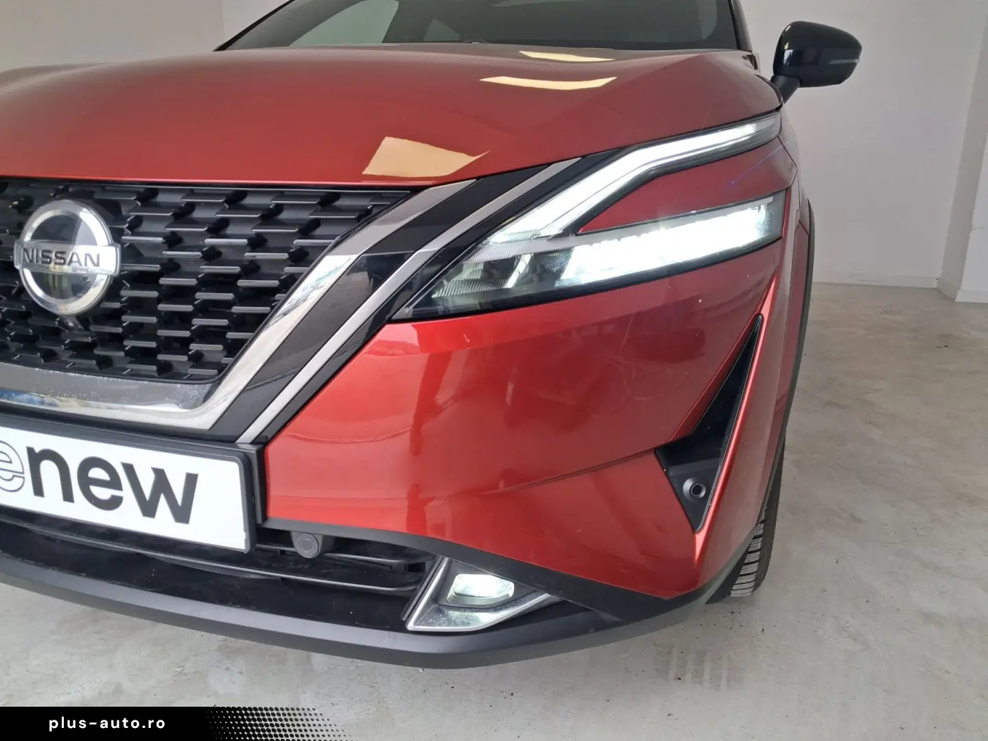 Nissan Qashqai 1.3 DIG-T automat unic proprietar de noua