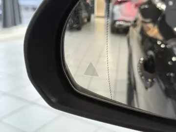 MERCEDES-BENZ GLC 200 4Matic AMG-LINE DISTRONIC 360 MEMORY