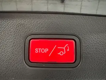 MERCEDES-BENZ GLC 200 4Matic AMG-LINE DISTRONIC 360 MEMORY