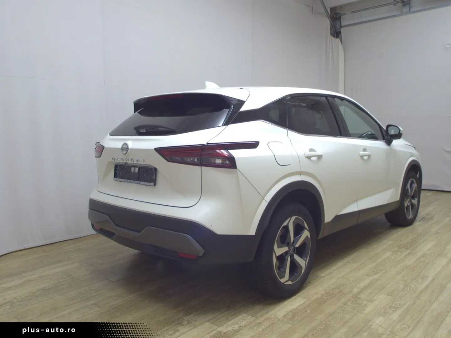 NISSAN Qashqai 1.3 DIG-T N-Connecta Navi LED RFK Shz