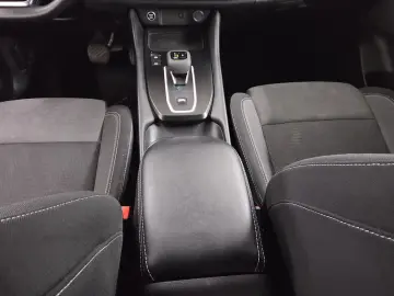 NISSAN Qashqai 1.3 DIG-T N-Connecta Navi LED RFK Shz